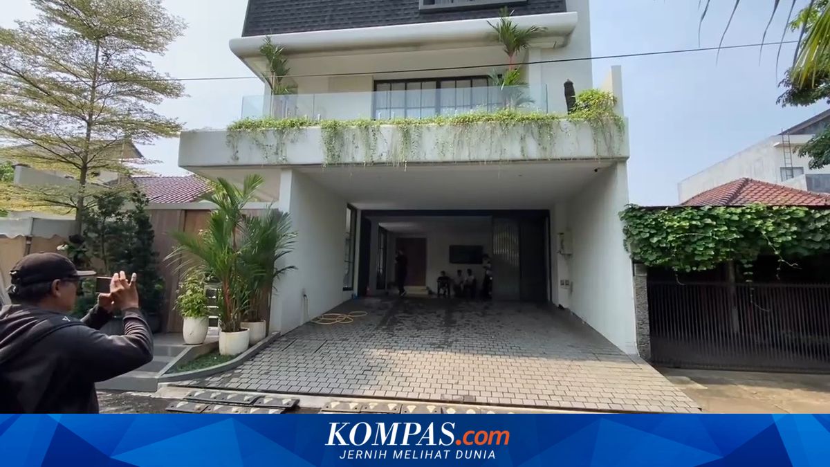 Police Investigate Discovery of Items Suspected to Have Triggered Fire at BPK Member Haerul Saleh's Home