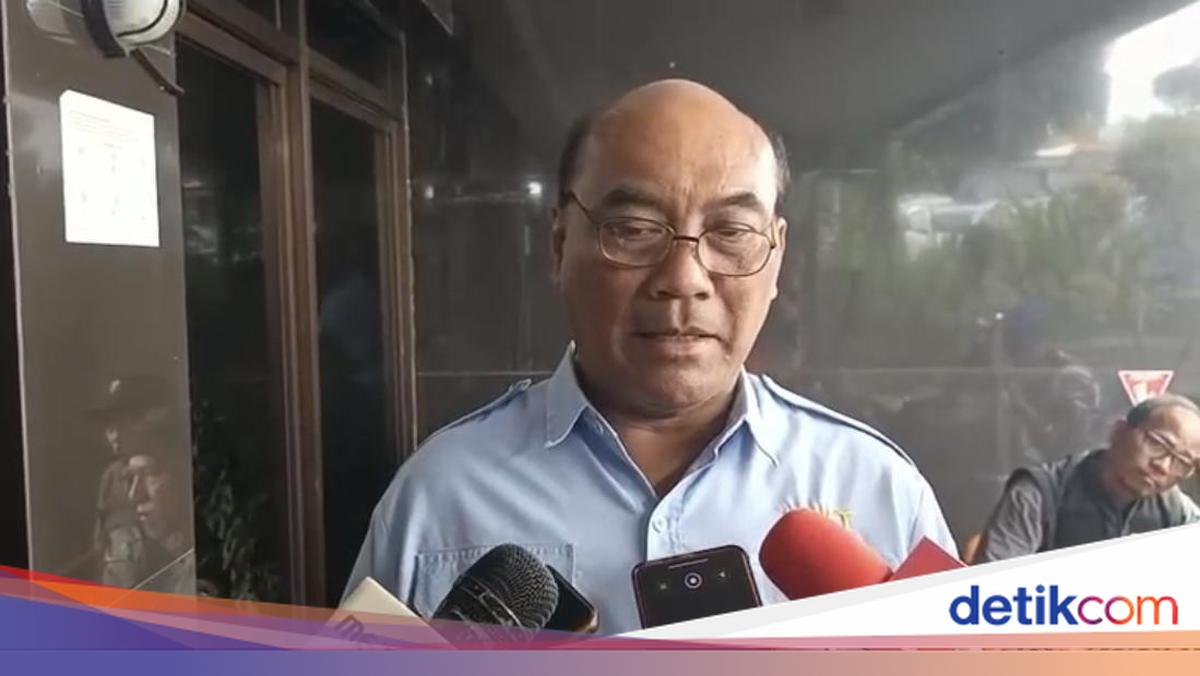KNKT Gathers Field Data on Bus ALS Accident Killing 18 People