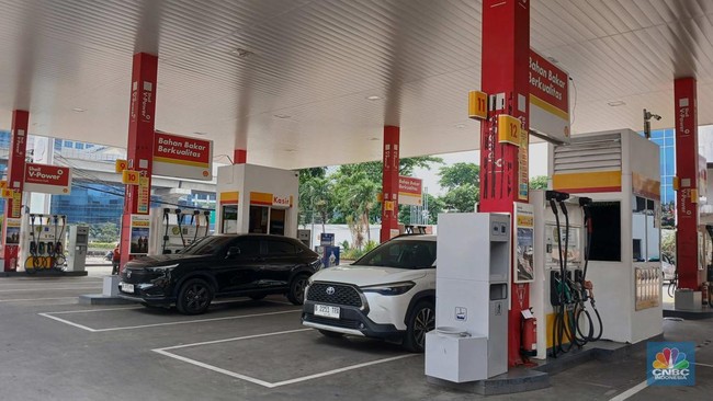 Shell Petrol Stations Resume Fuel Sales, Price Hits Rp30,890 per Litre