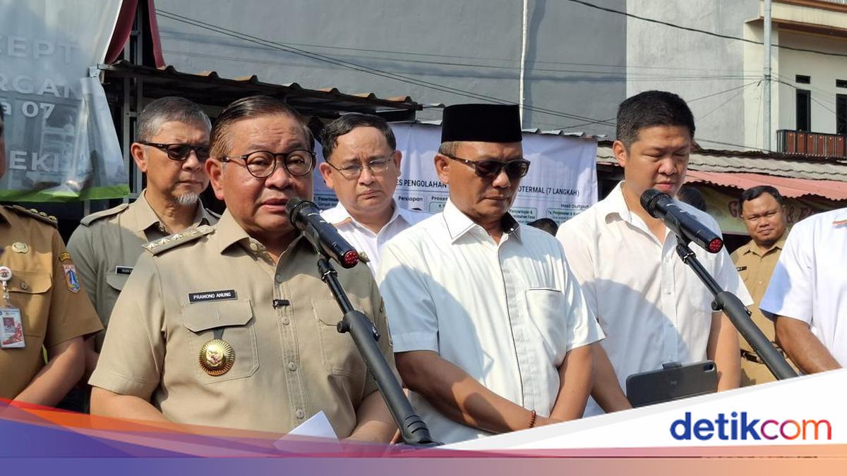 Pramono to Implement Waste Sorting in 153 Jakarta Pasar Jaya Markets