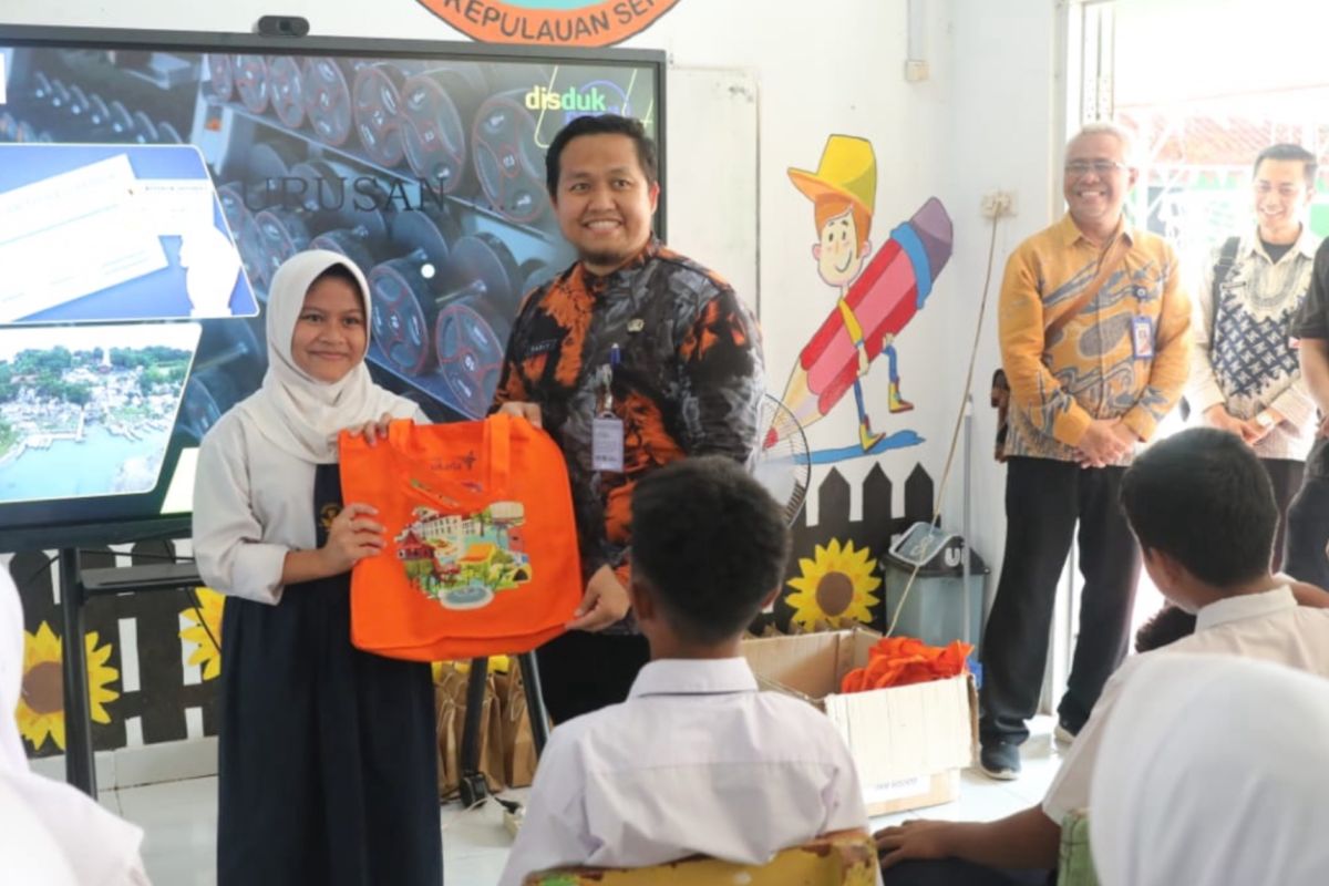 DKI Population and Civil Registration Office Ensures Accuracy of Population Data in Outermost Islands