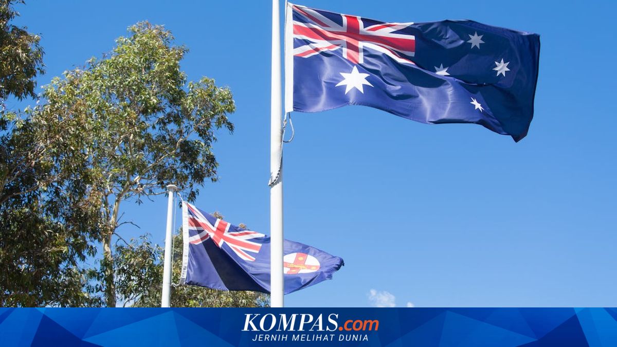 Australia Faces Budget Dilemma, Deficit Falls but Inflation Remains High