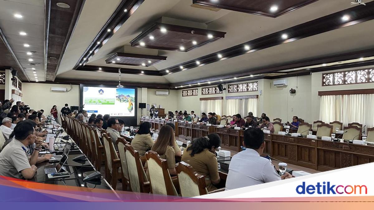 Bali DPRD Furious at Provincial OPD Heads' Collective Absence from RDP on Serangan Mangrove Issue