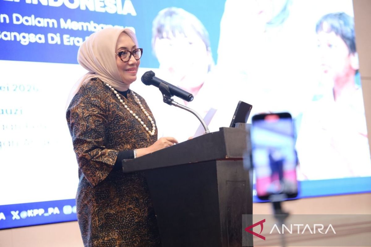 Minister calls for improved digital literacy among women