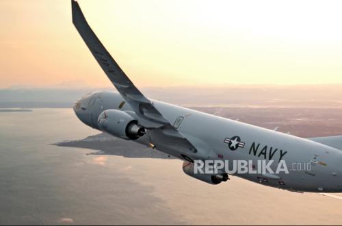 US Intelligence Aircraft Fly over Cuban Skies, Pentagon Silent