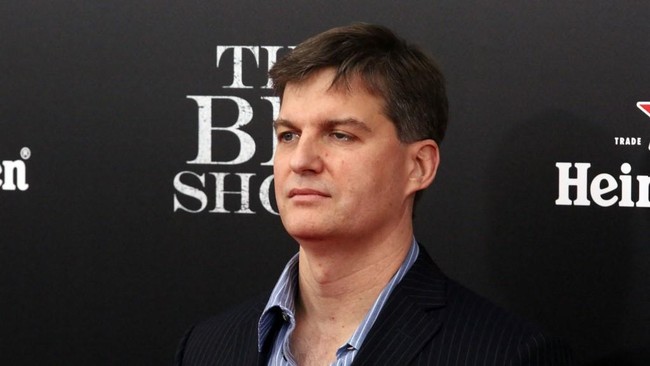 Michael Burry Sounds the Alarm: Stock Market Now Resembles "Dotcom Bubble 2000"