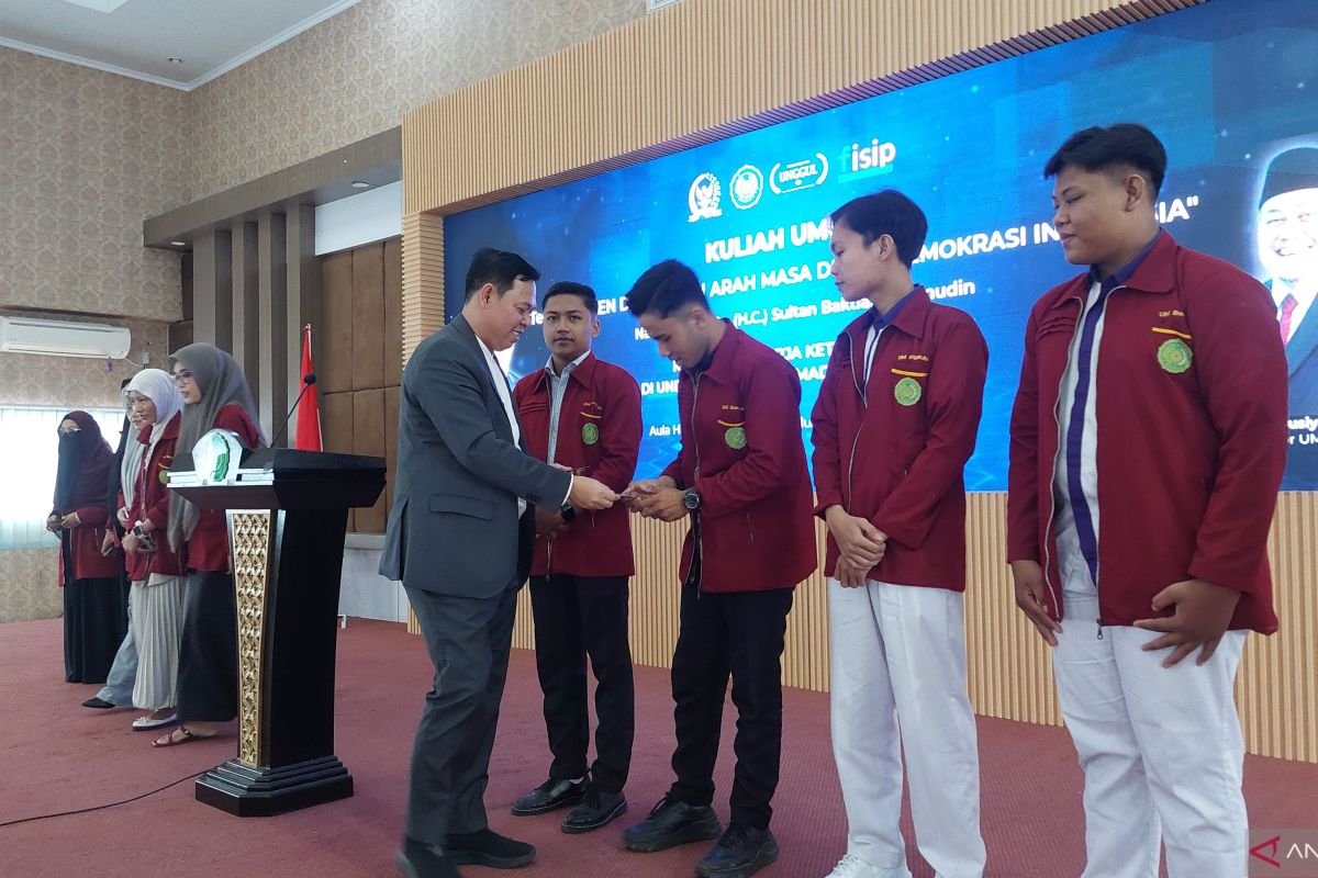 Chairman of the DPD RI urges students to prepare for Golden Indonesia 2045