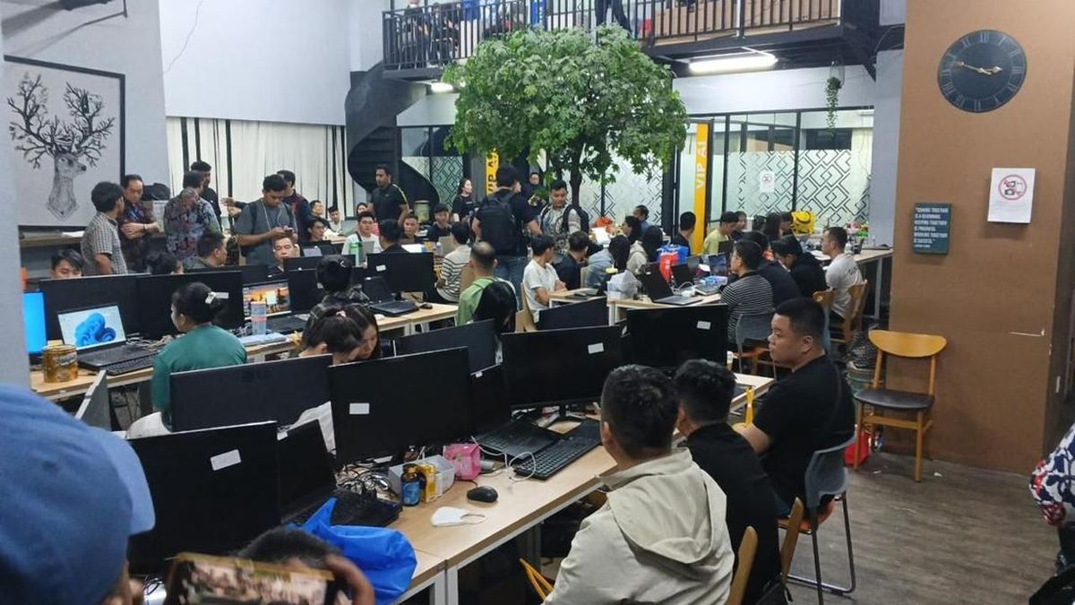 Foreign Nationals in Hayam Wuruk Online Gambling Syndicate to Be Tried in Indonesia