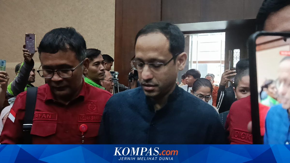 Nadiem References Jokowi's Mandate on Education Digitalisation in Chromebook Trial