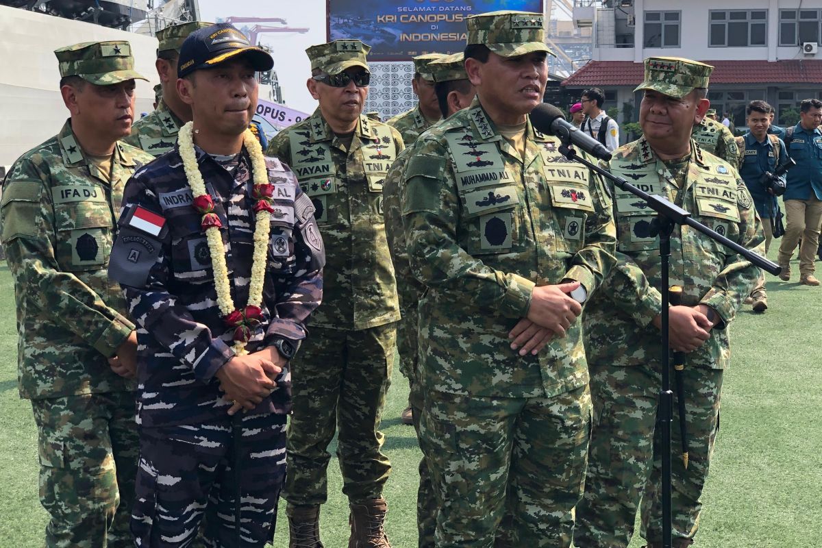 Indonesian Navy Chief Confirms Japan Offers Submarines and Mogami-Class Frigates