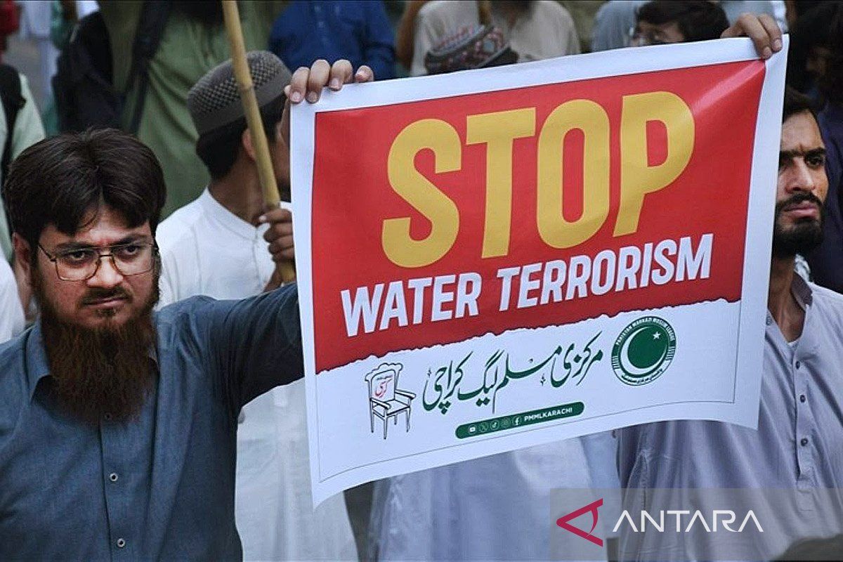 Water Issues in the Architecture of Modern Conflict