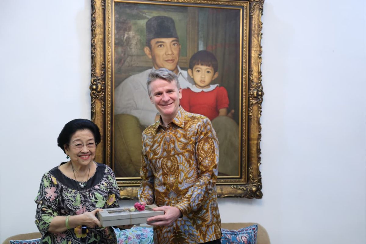 Megawati and Australian Ambassador Discuss Bilateral Relations and Geopolitics