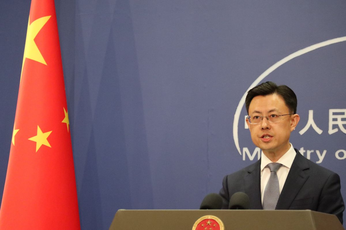 China hopes ASEAN rejects external interference in South China Sea negotiations