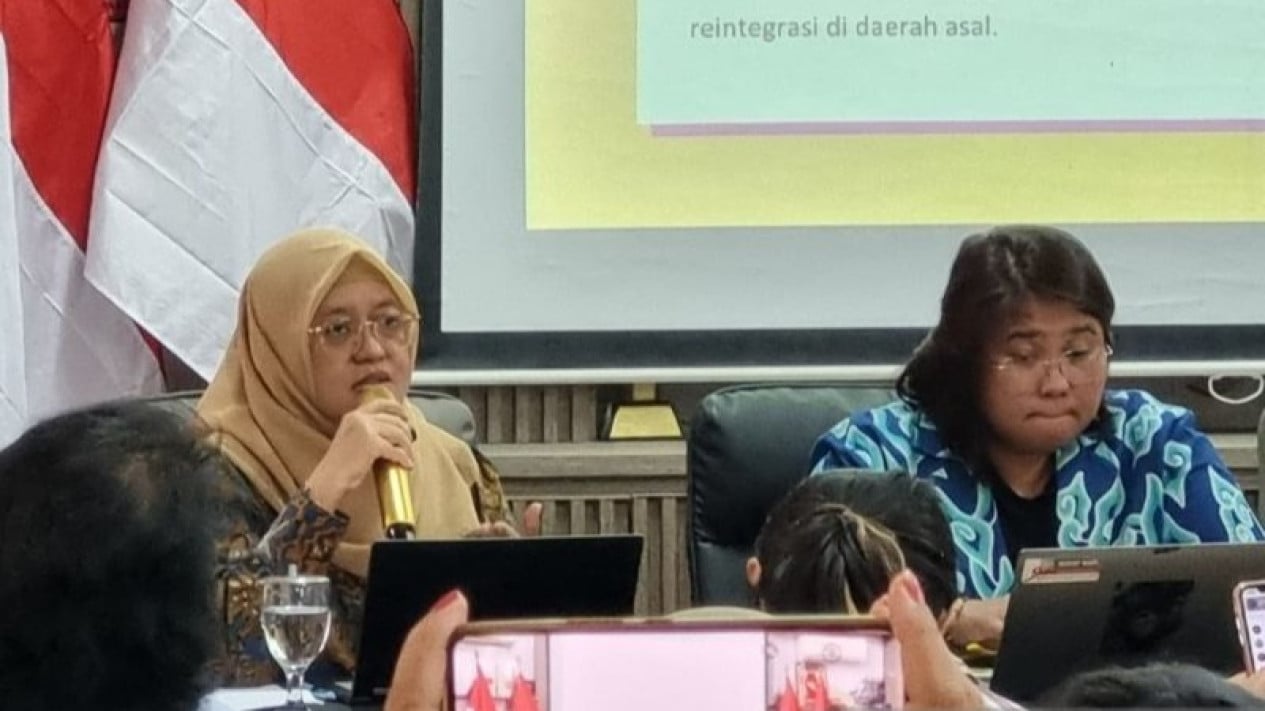 Causes of Low Reporting of Sexual Violence Victims in Islamic Boarding Schools: Patriarchal Culture Cloaked in Religion to the Veneration of Individuals