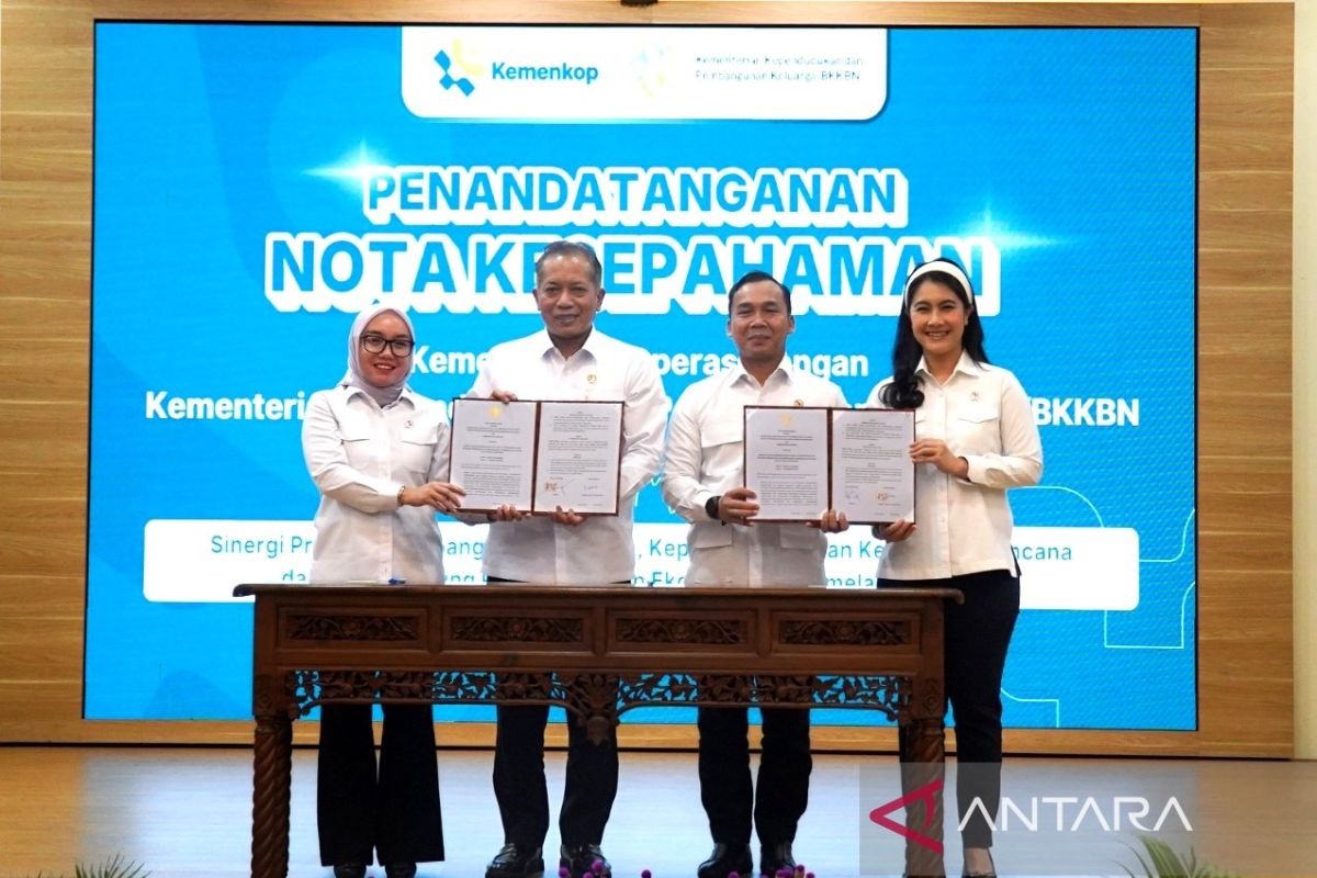 Ministry of Population and Family Development and Cooperatives Ministry Sign Agreement on People's Economic Empowerment