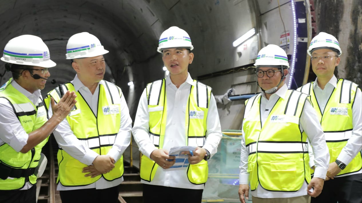 Vice President Gibran Inspects Jakarta MRT Phase 2A Project: Progress Reaches 59 Percent