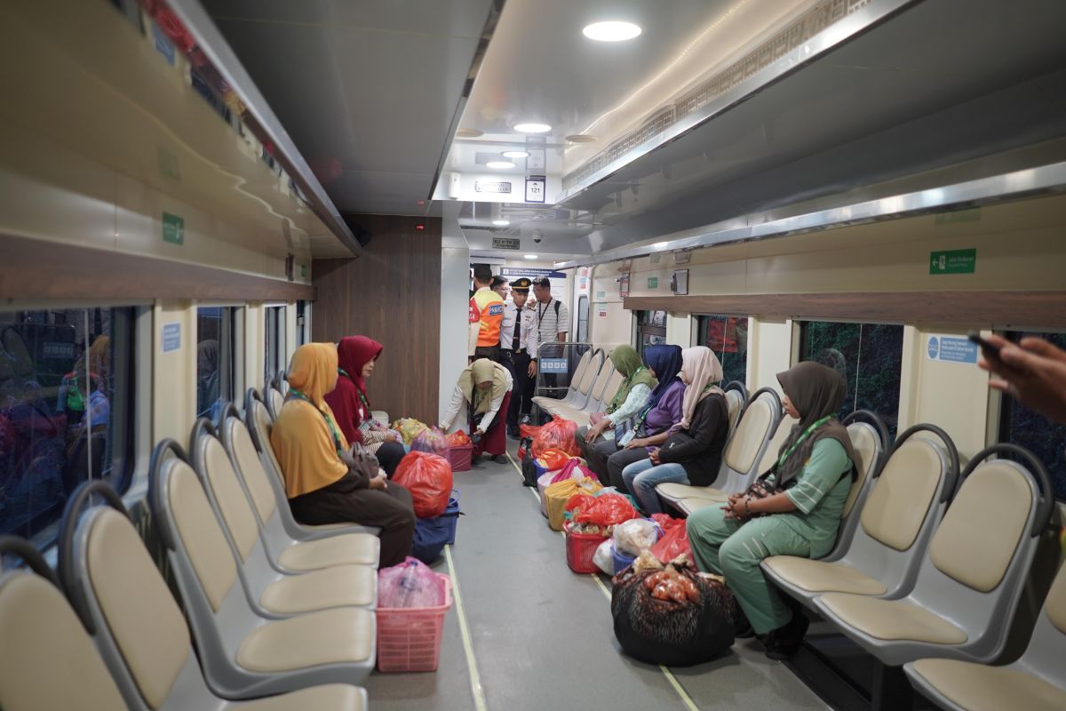 Farmers' and Traders' Train Serves 17,867 Customers Through 2026, Easing and Speeding Up Harvest Distribution