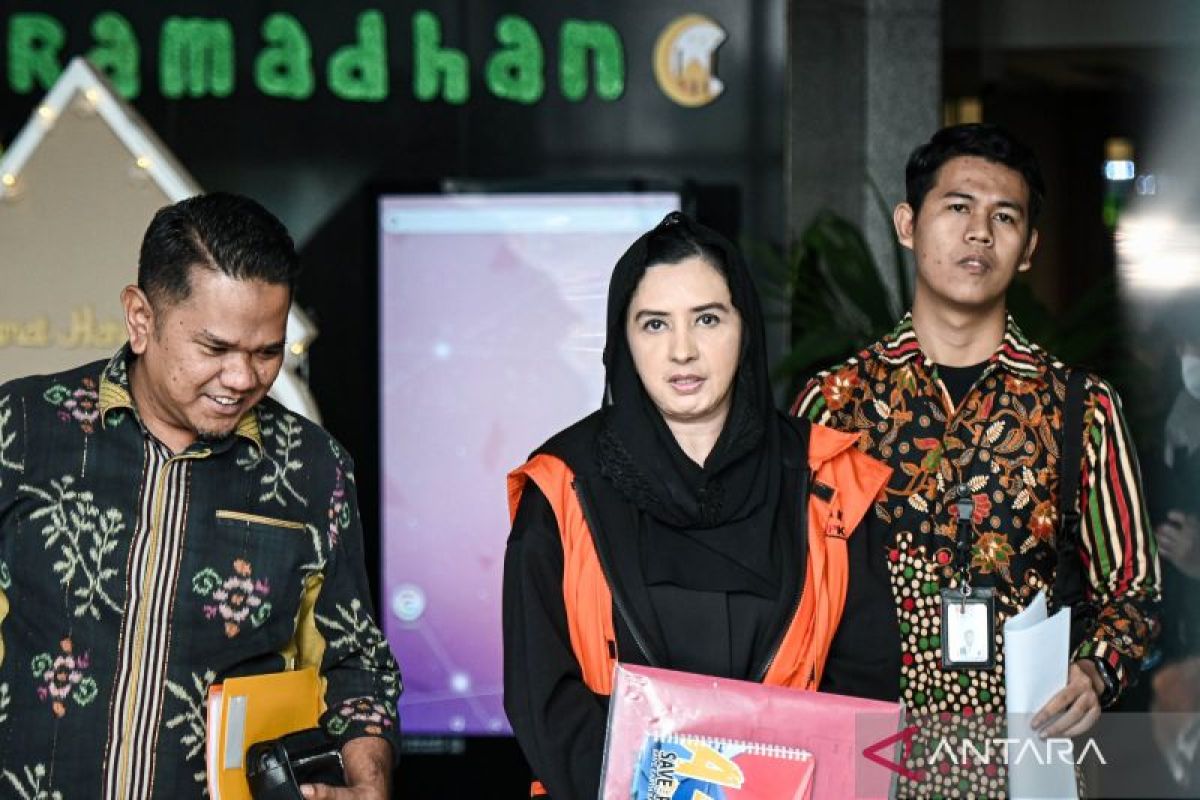 KPK Probes Purpose of Money Given to Fadia Arafiq