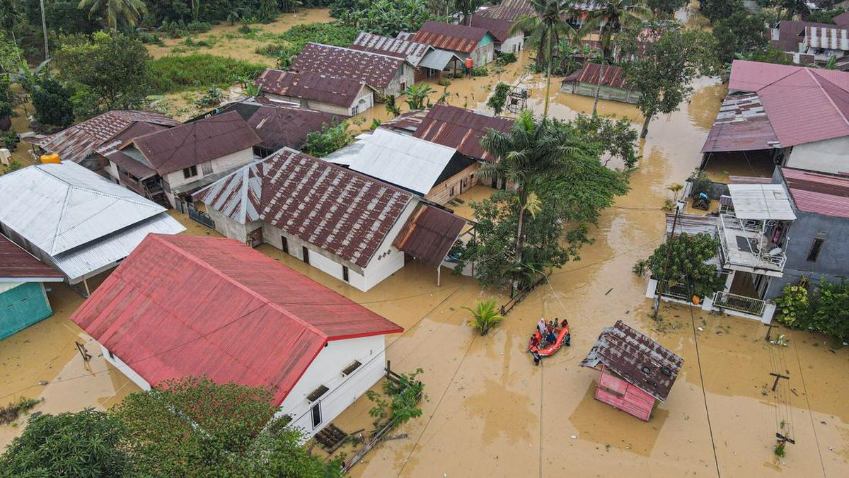 8 Areas in Southeast Sulawesi Flooded, 8,616 People Affected