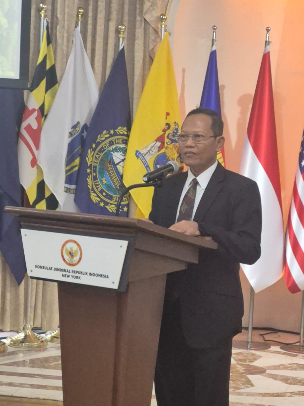 Indonesia Affirms Commitment to Building High-Integrity Forest Carbon at New York Business Forum