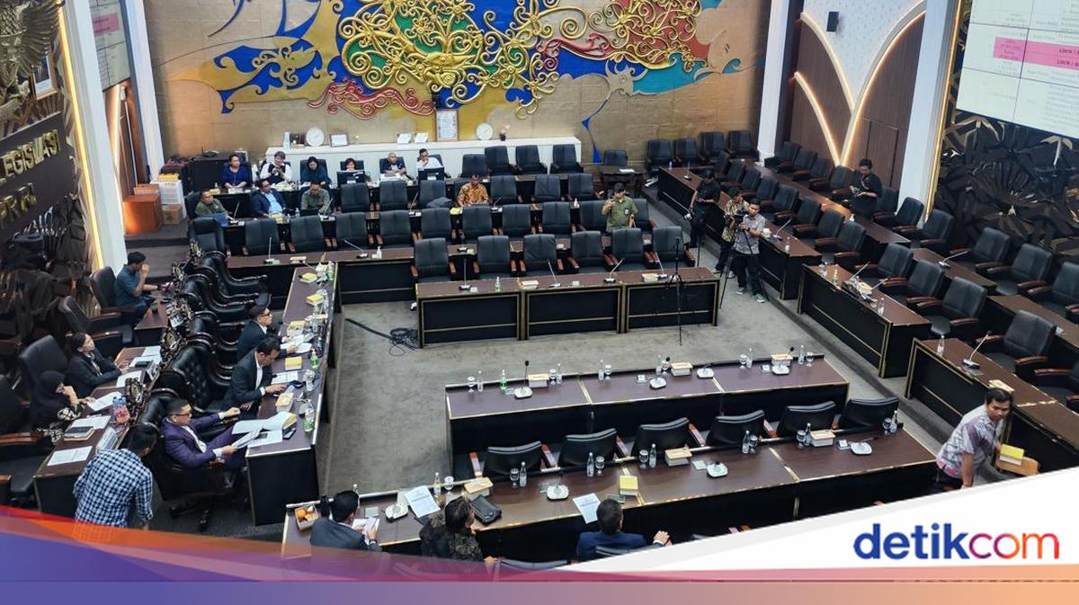 DPR's Baleg Accelerates Indonesia One Data Bill to Drinking Water and Sanitation Bill
