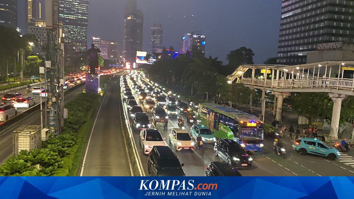Thamrin Road Remains Busy During WFH Every Friday, Outbound Traffic from Jakarta Rises Nearly 6 Percent