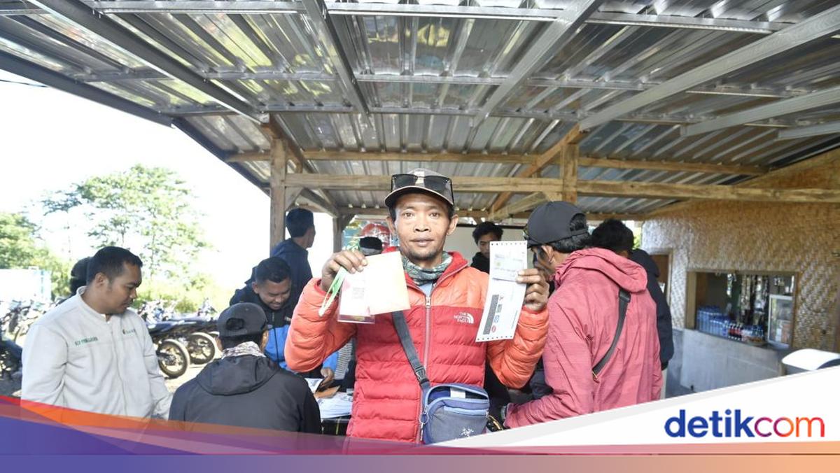 34 Rinjani Tourist Motorcycle Operators Now Accept Bank NTB Syariah QRIS Payments