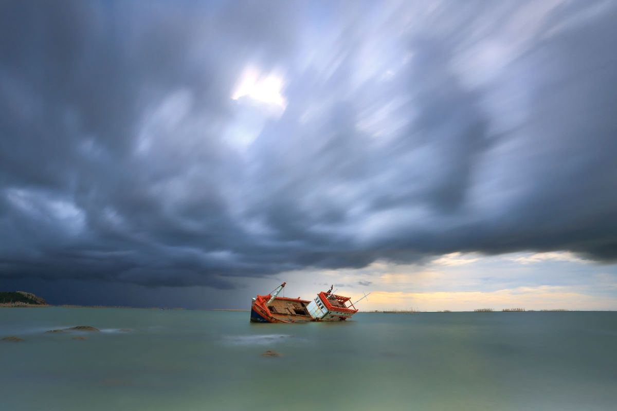 Indonesian Embassy Swiftly Coordinates Response for Indonesian Citizens Affected by Sinking in Malaysia