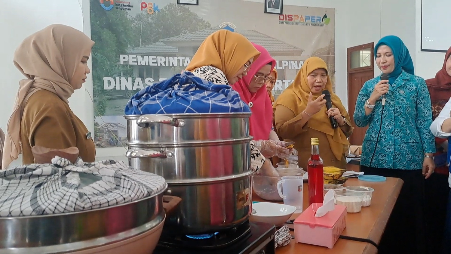 Cassava and Sweet Potatoes Processed into Creative Products in Pangkalpinang