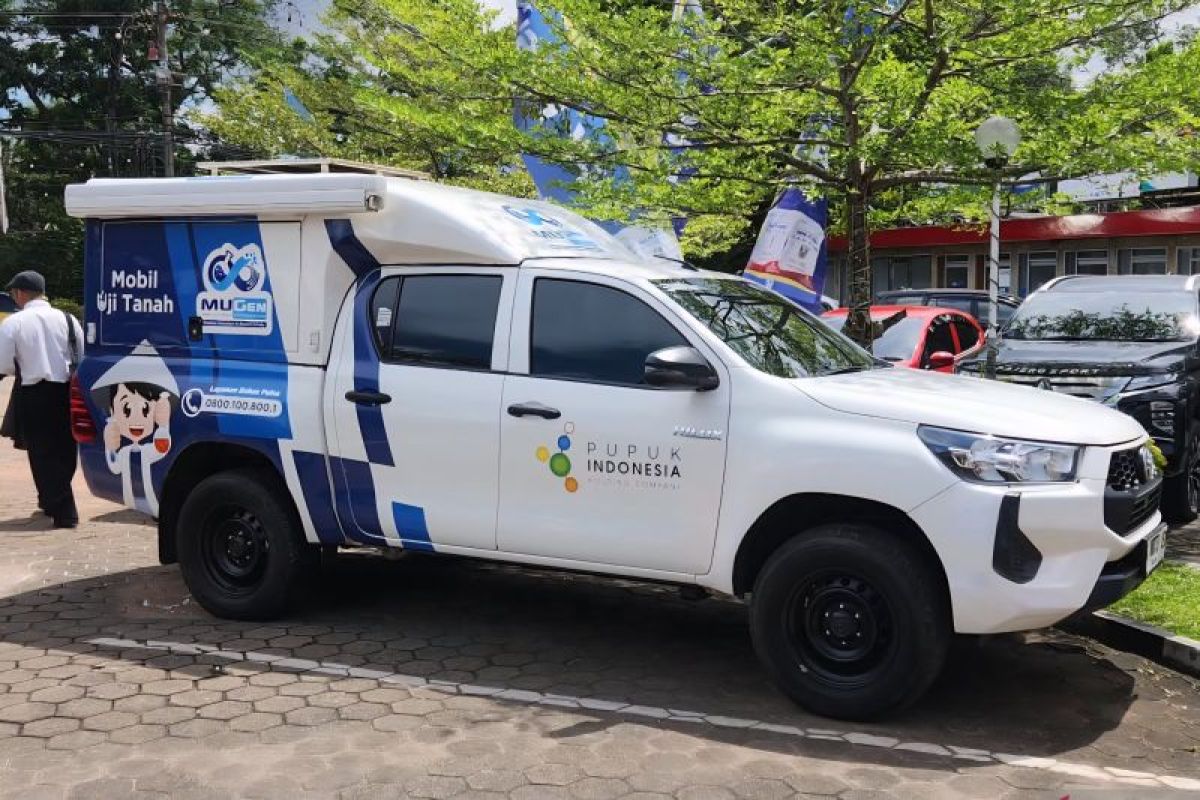 Pupuk Indonesia Provides Free Soil Testing Services for Farmers