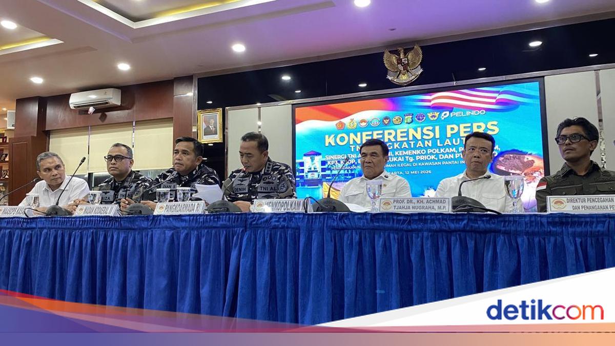 Indonesian Navy Uncovers Warehouse Containing 16 Tonnes of Illegal Tin Sand in Banten, Suspected for Export