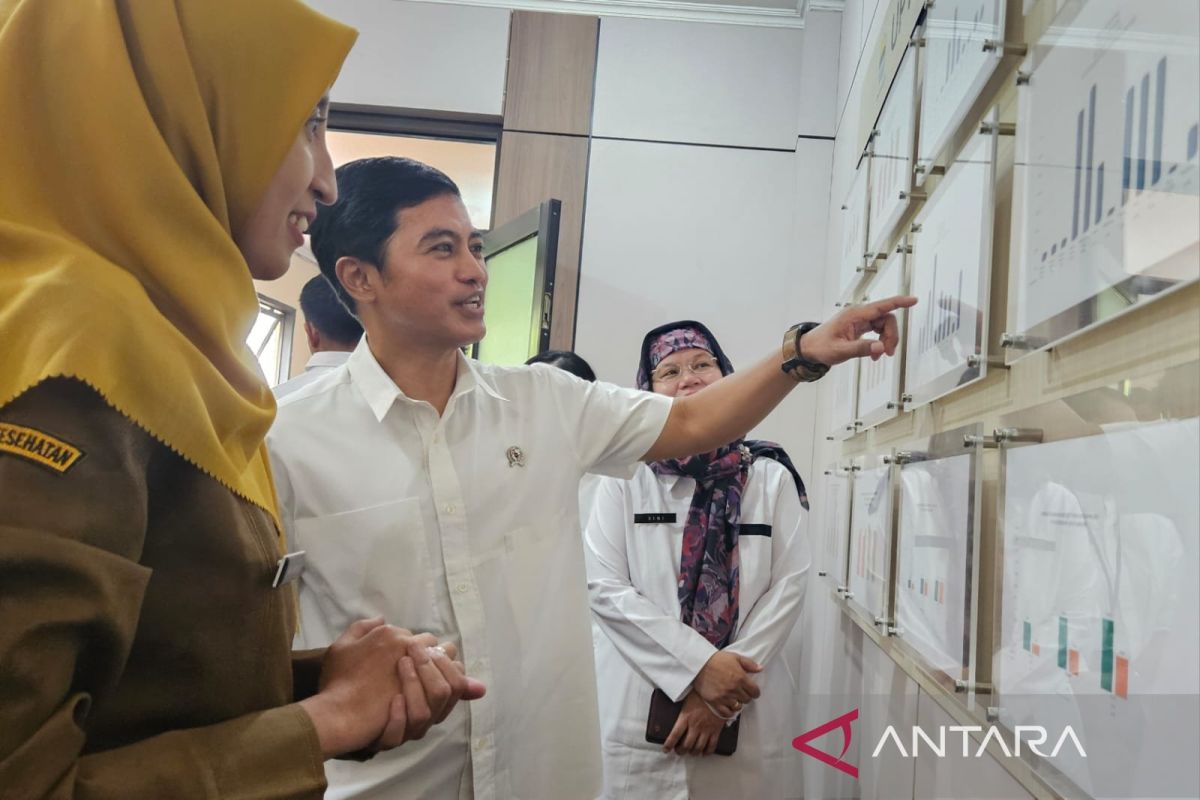 Health Ministry prepares X-ray for puskesmas in Bandung to boost TB screening