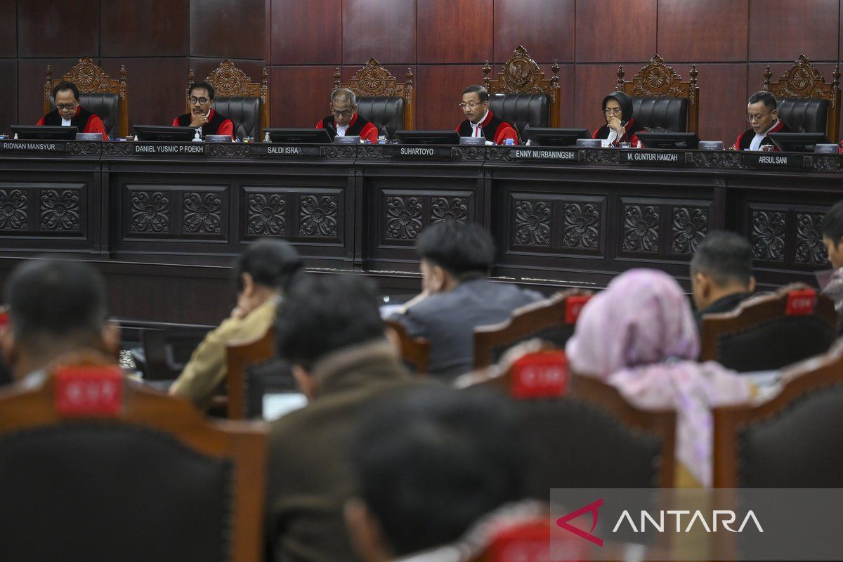 Constitutional Court holds hearing for rulings on 22 material examination cases