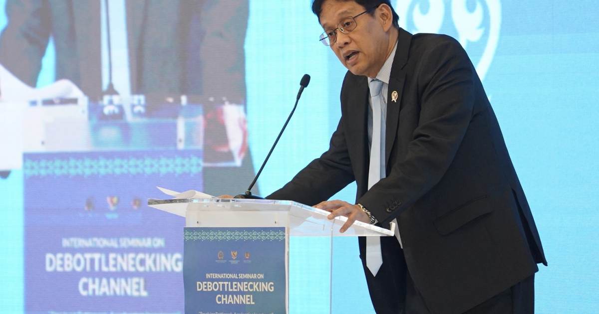 Government Showcases 'Debottlenecking' Performance to Investors and Ambassadors