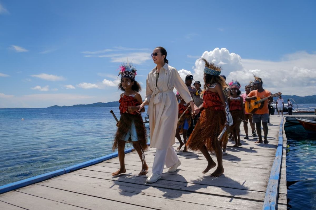 Tourism Minister reviews readiness for UNESCO revalidation in Raja Ampat Geopark