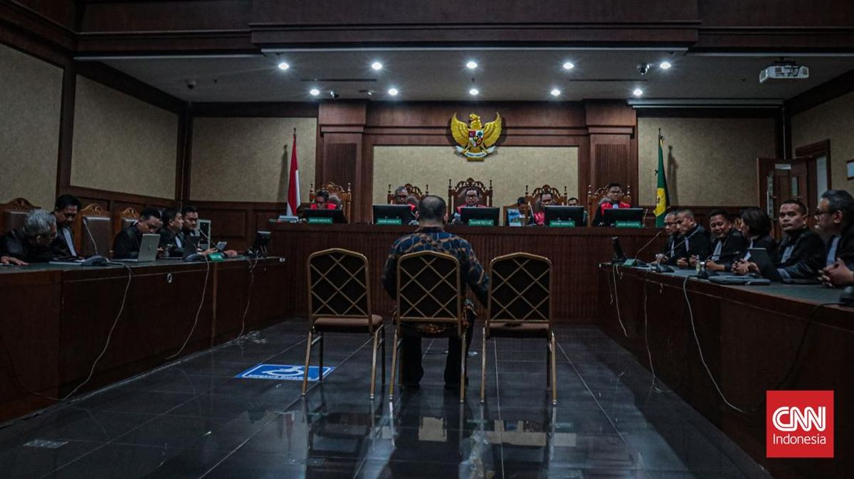 Judge: Rp4 Million Markup per Laptop Unit in Nadiem Era, Indonesia Loses Rp5.2 Trillion