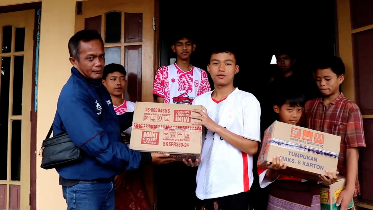 Social Assistance and MSMEs Become Key to Achieving Zero Extreme Poverty