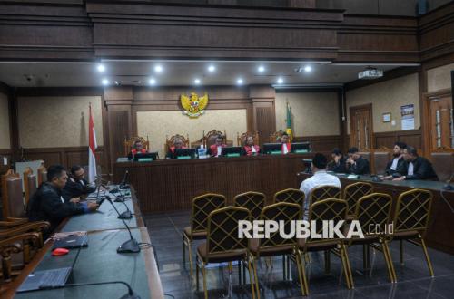 Convicted of Collusive Corruption, Defendant in Chromebook Case Ibrahim Arief Sentenced to 4 Years in Prison