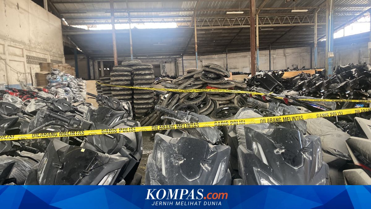 Residents Disturbed for Years, Thought to Be a Dealer but Actually a Warehouse of 1,494 Illegal Motorcycles