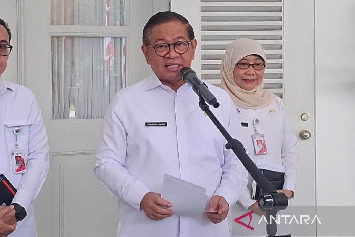 Pramono demands firm action against online gambling network in Hayam Wuruk