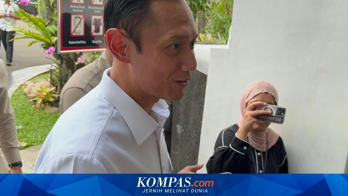 Following Bekasi KRL Accident, AHY Reveals 76 Level Crossings in Need of Improvement