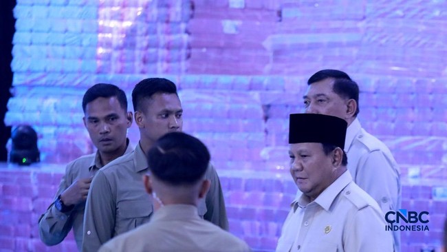 Prabowo Reveals Business Owners' Complaints: Waiting 1-2 Years for Investment Permits!