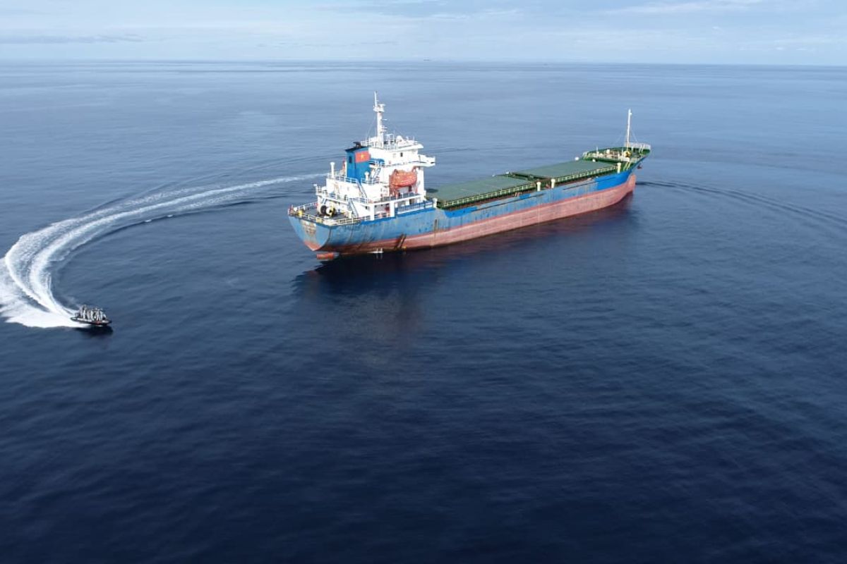 Hoax! Indonesia Closes the Malacca Strait