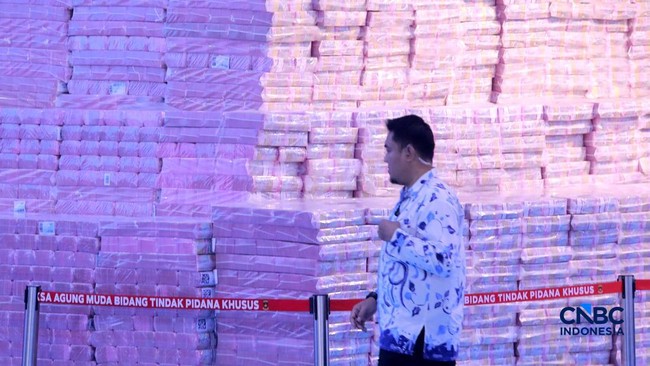 Scenes of Prabowo to Attorney General in Front of a Mountain of Rp 10.2 Trillion Cash