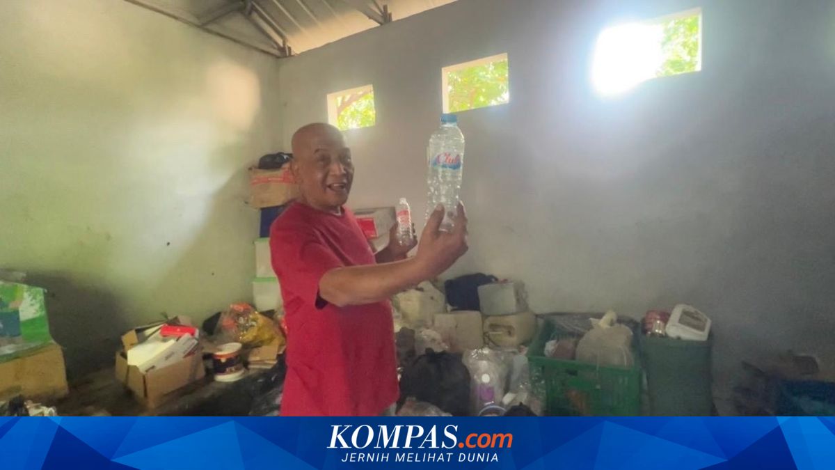In Kebon Kosong Alley, Central Jakarta, Residents Turn Waste into Savings and Income