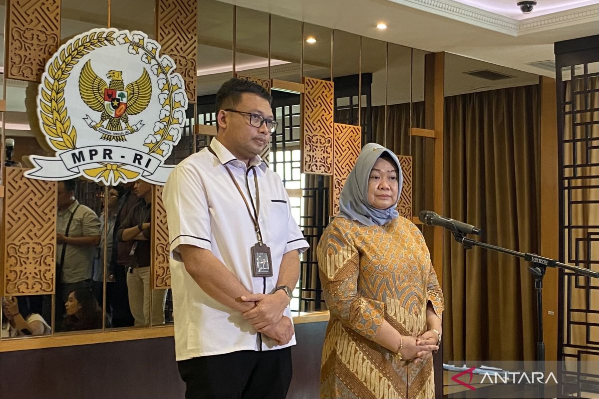 MPR Reviews Additional Sanctions Against LCC Four Pillars Judging Panel in West Kalimantan