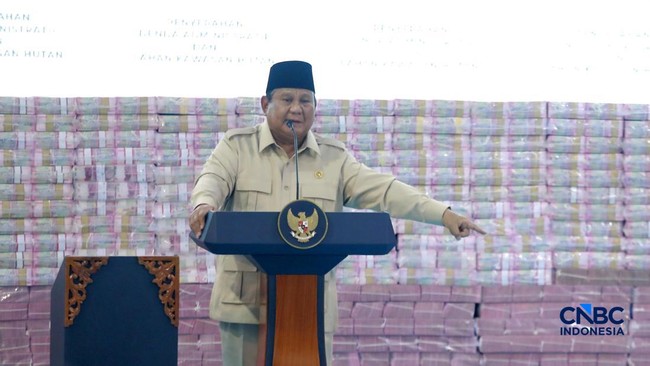 Prabowo Demands Reduction in Super Micro Credit Interest Rates, Danantara Promises 8%