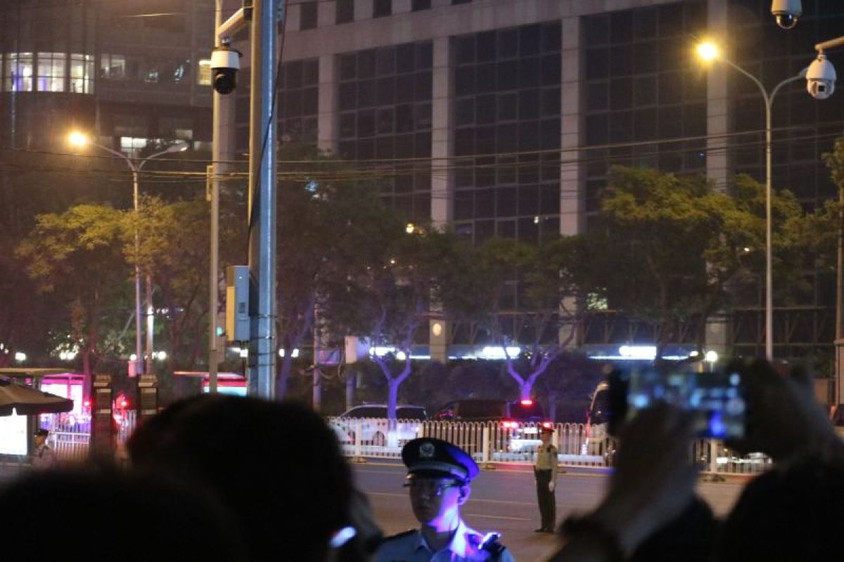 Trump Stays at Hotel Near US Embassy