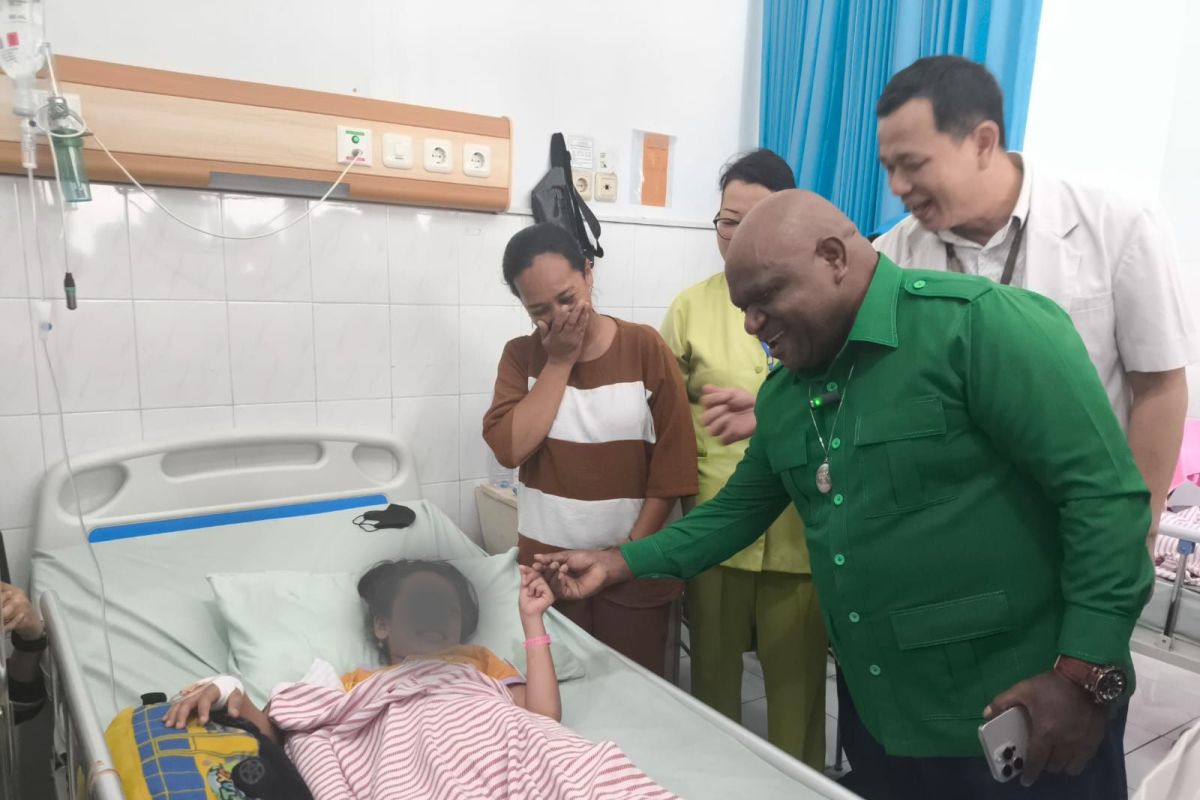Human Rights Minister Emphasises Obligation to Protect Children's Rights in Relation to MBG
