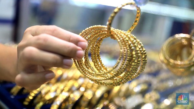 Gold Prices Slide for Two Consecutive Days, US Inflation the Culprit!
